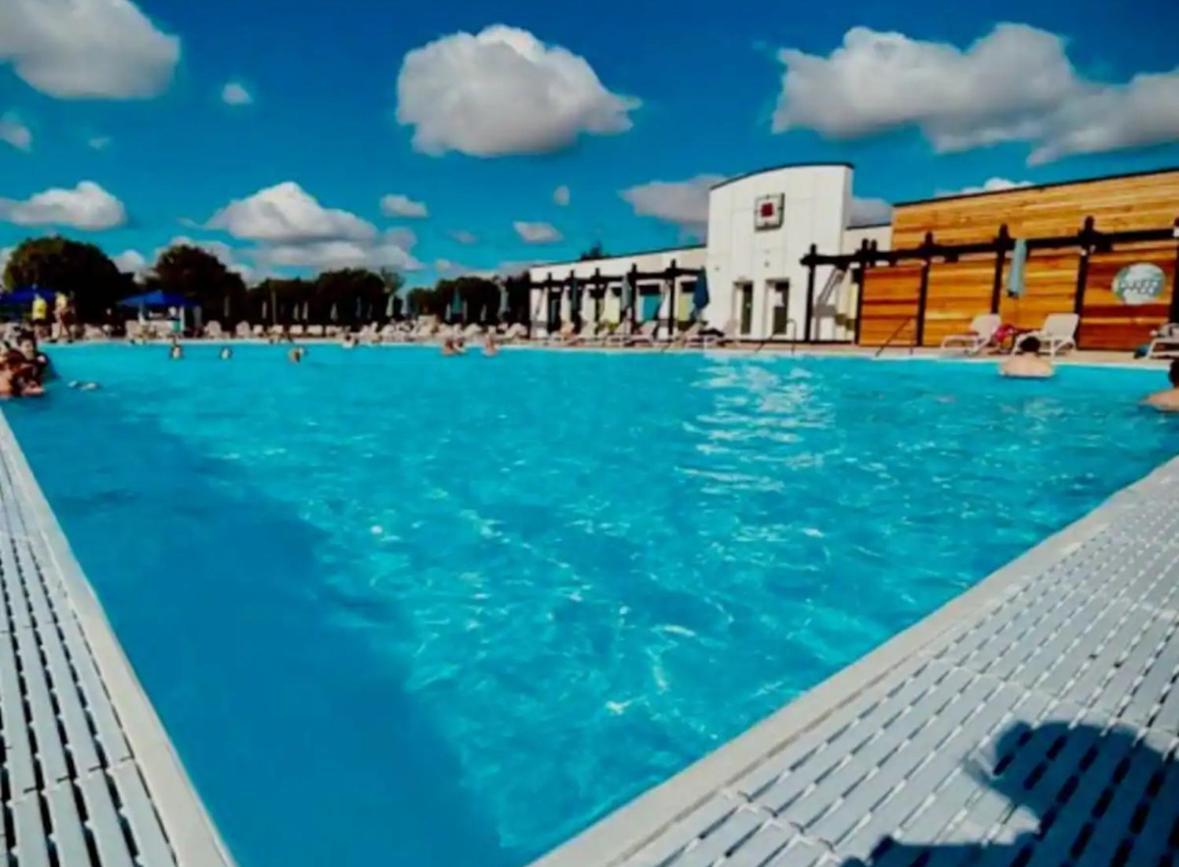 15 Kestrel Close Hot Tub Retreat تاتيرشال المظهر الخارجي الصورة